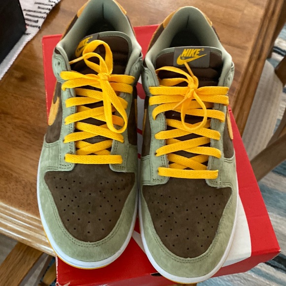 Dunk ( SOLD) - Picture 2 of 7